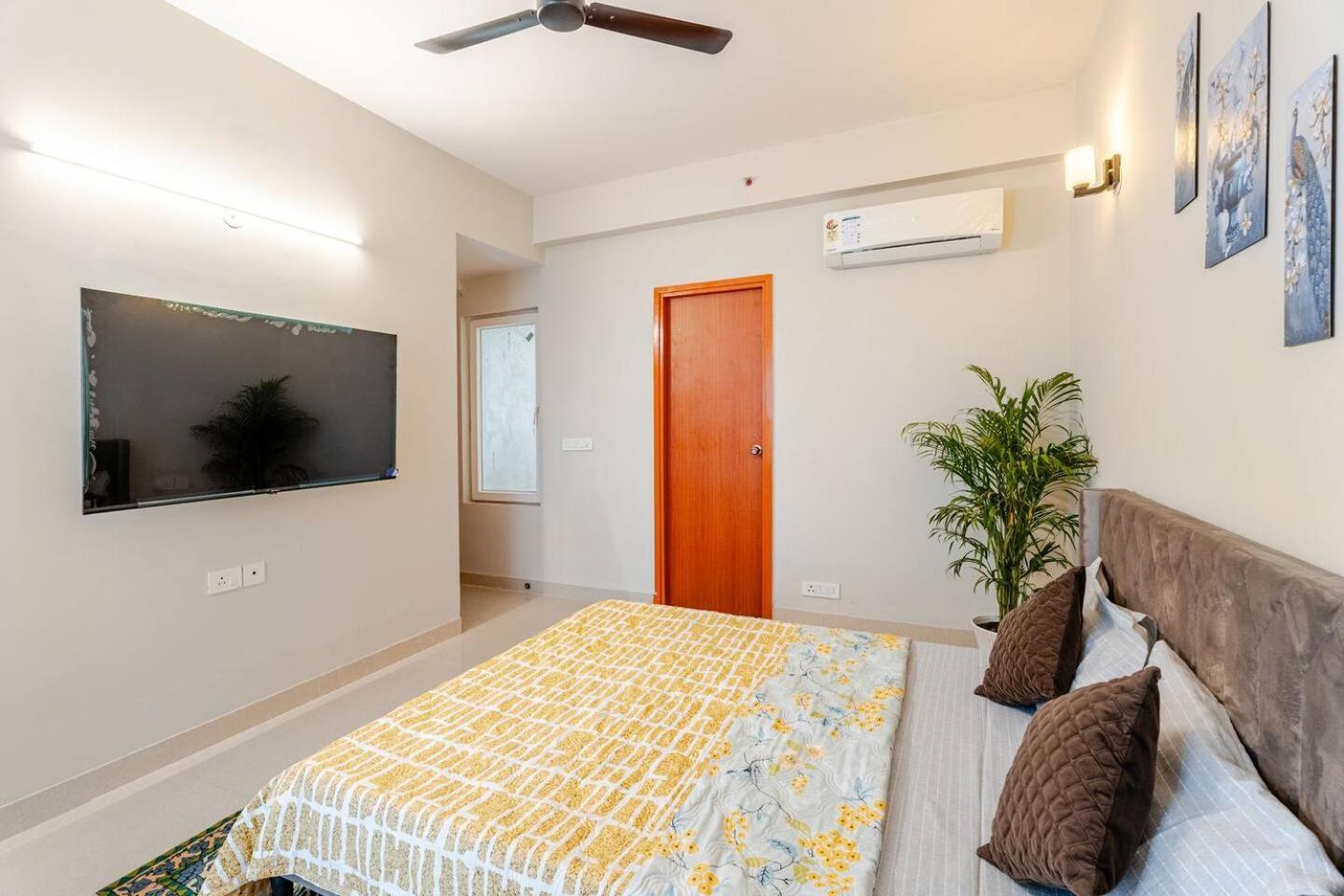 Signature 2Bhk Staycation Greater Noida Ngoại thất bức ảnh